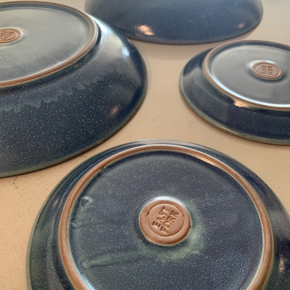 East Fork Pottery Cosmos Set – 2 Coupes + 2 Cake Plates (Retired Glaze) - Picture 9 of 10